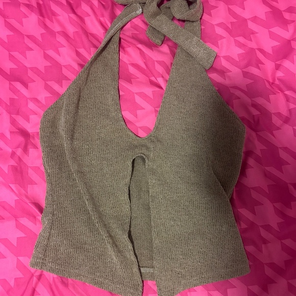 set - Picture 2 of 4